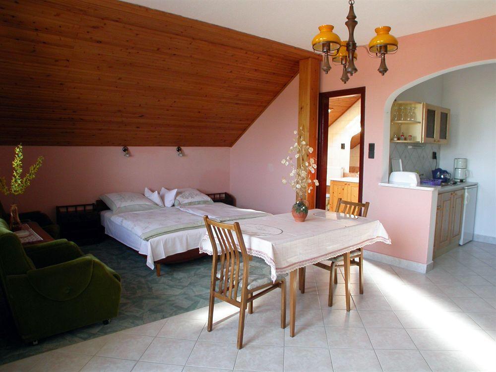 Heviz Therme Apartmenthaus Εξωτερικό φωτογραφία