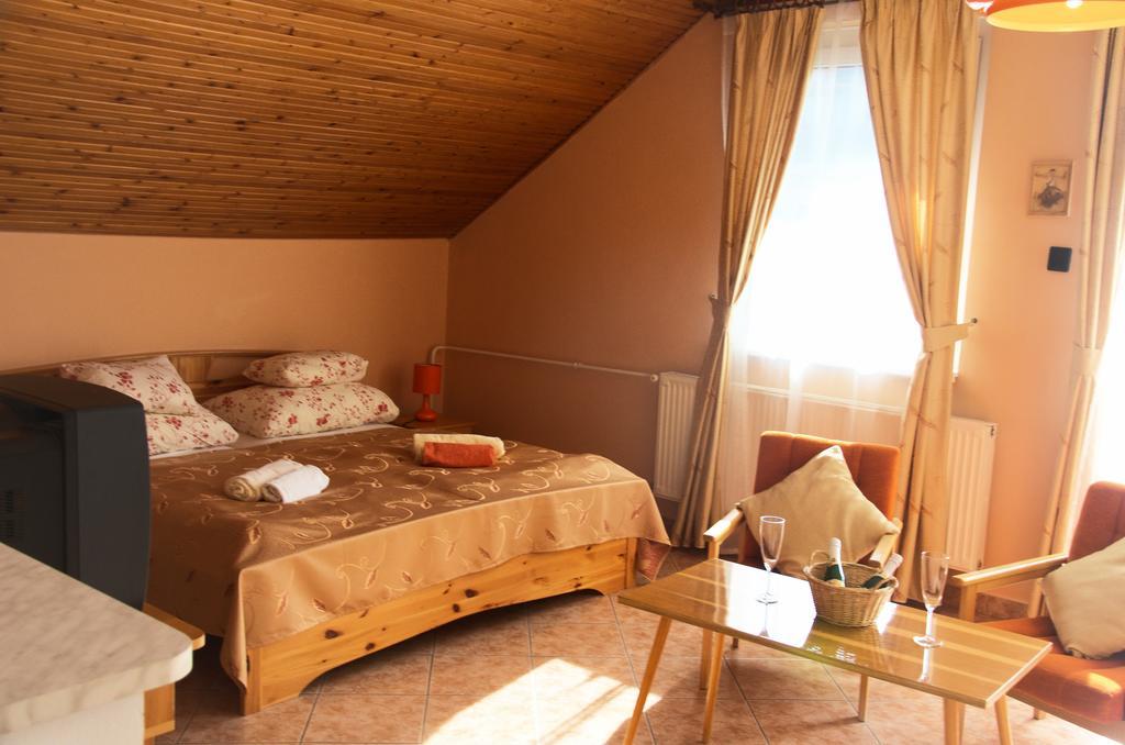 Heviz Therme Apartmenthaus Εξωτερικό φωτογραφία